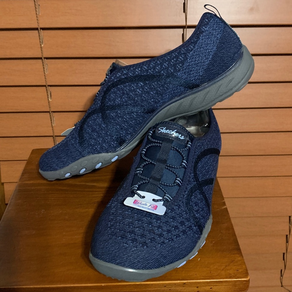 Skechers - Navy Knit Slip-On Sneakers. Wide Fit (10) - Picture 5 of 14